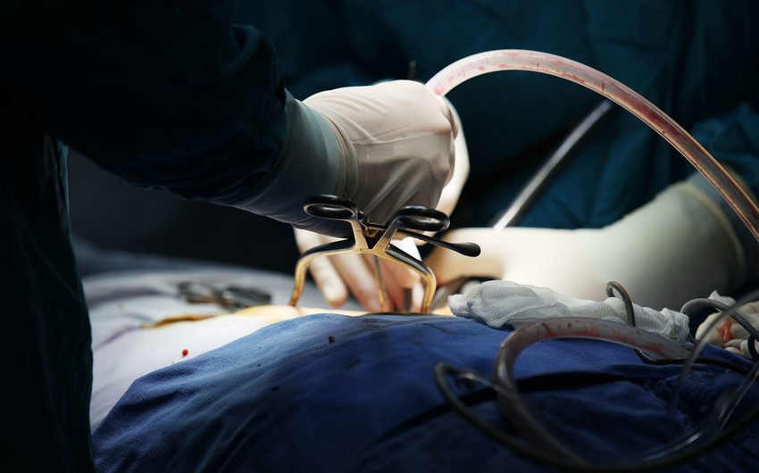Man receives heart from genetically altered pig