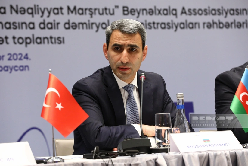 Rövşən Rüstəmov: Çin Orta Dəhliz ilə ildə 1 000 konteyner blok qatarı göndərəcək