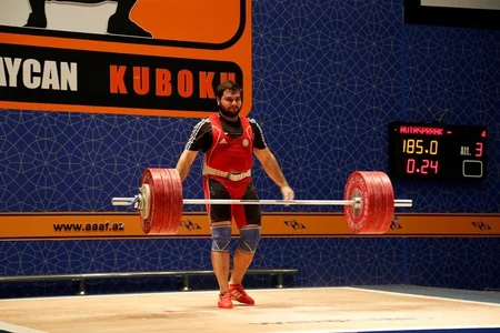 Ağır atletika üzrə Azərbaycan Kuboku başa çatıb - FOTO