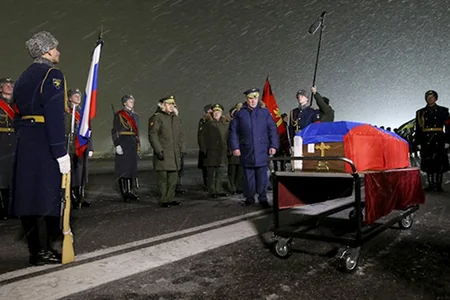​Тело пилота Су-24 доставлено из Анкары в Москву - ВИДЕО