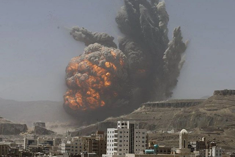 ​BƏƏ-nin Yəməndəki səfirliyi husilər tərəfindən ələ keçirilib