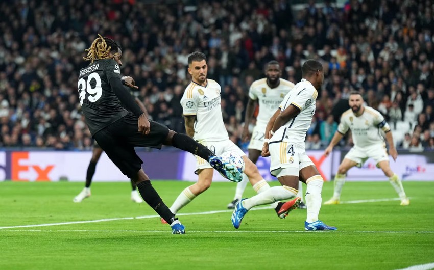Çempionlar Liqası: Arsenal və PSV 1/8 finala vəsiqə qazanıb