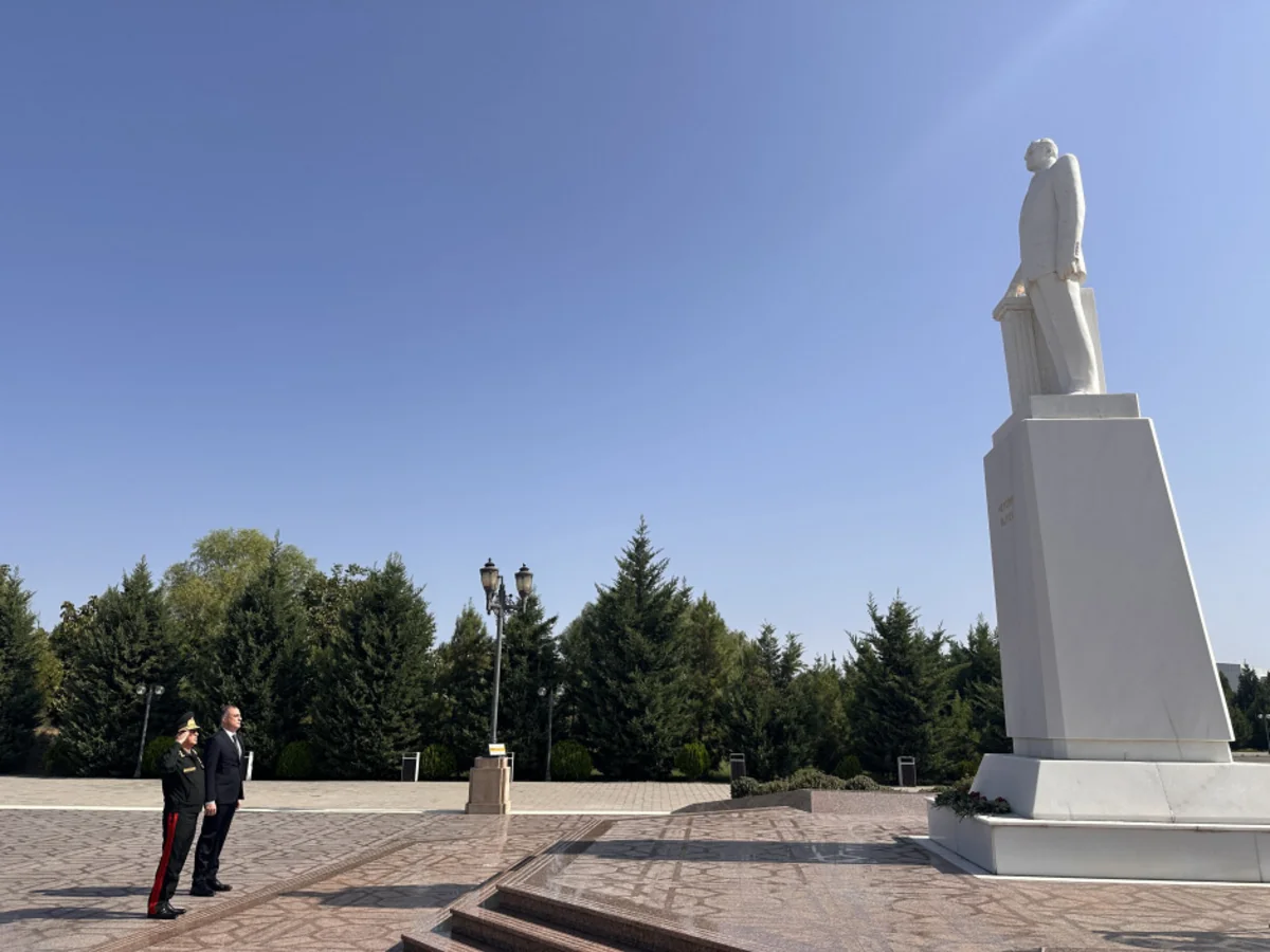Fövqəladə hallar naziri Ağdaşda vətəndaşları qəbul edib