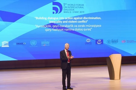 Bakıda V Ümumdünya Mədəniyyətlərarası Dialoq Forumu işə başlayıb, Prezident İlham Əliyev Forumun açılışında iştirak edib - YENİLƏNİB-2