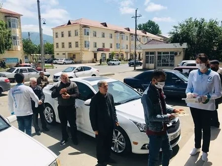 Könüllülər yeni şəraitdə fəaliyyətlərini genişmiqyaslı aksiyalarla davam etdirirlər