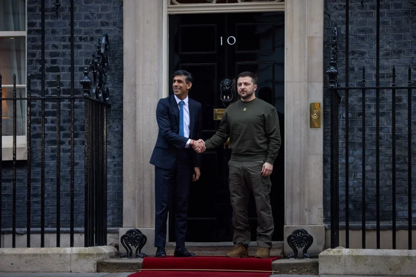 Volodimir Zelenski Londonda Britaniyanın Baş naziri ilə görüşüb - YENİLƏNİB-2