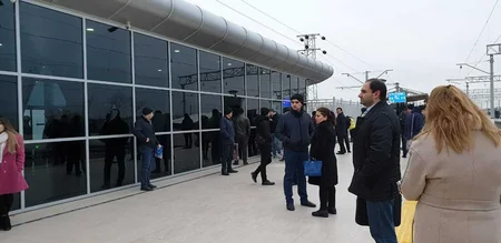 Bakı-Sumqayıt qatarının hərəkətində yaranmış problemin səbəbi məlum olub - YENİLƏNİB