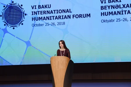 Prezident İlham Əliyev Bakıda VI Beynəlxalq Humanitar Forumun rəsmi açılış mərasimində iştirak edib - VİDEO - YENİLƏNİB