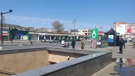 Bakı polisi icazə olmadan hərəkət edənləri müəyyənləşdirdi