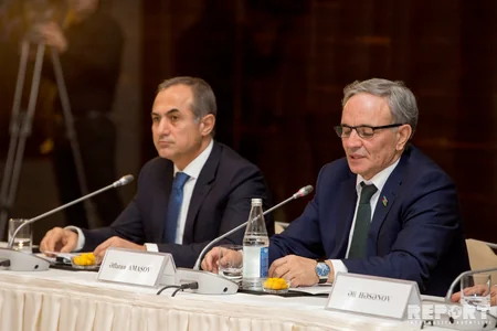 Prezident seçkilərində KİV-in rol və vəzifələrinə həsr edilən seminar-müşavirə keçirilib - YENİLƏNİB