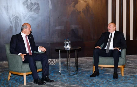 İlham Əliyev Konyada Şimali Kipr Türk Respublikasının Prezidentini qəbul edib