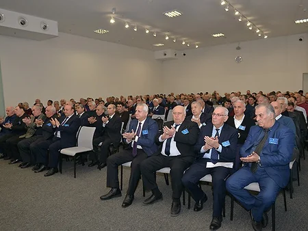 AFFA rəhbərliyi veteranlarla görüşdü
