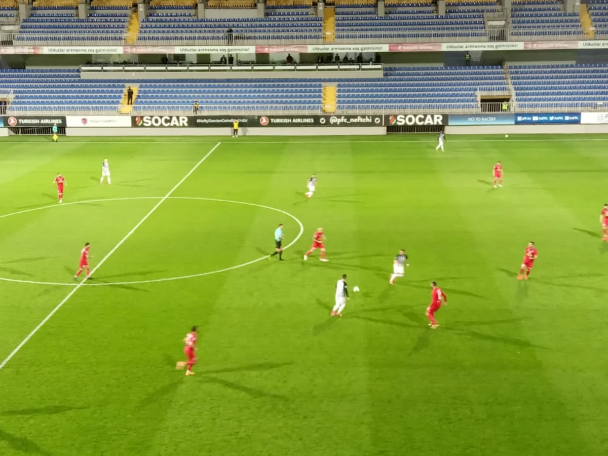 Нефтчи разгромил Зиря и приблизился к Карабаху