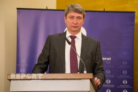 EBRD və LUKoil Bakıda kredit müqaviləsi imzalayıb - FOTO