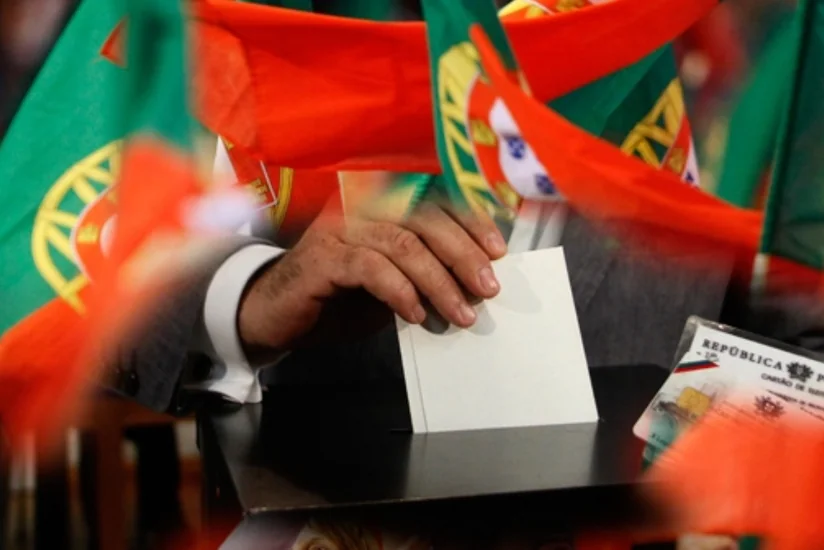 Portuqaliyada erkən parlament seçkiləri keçirilib: Sağ mərkəzçilər liderdir