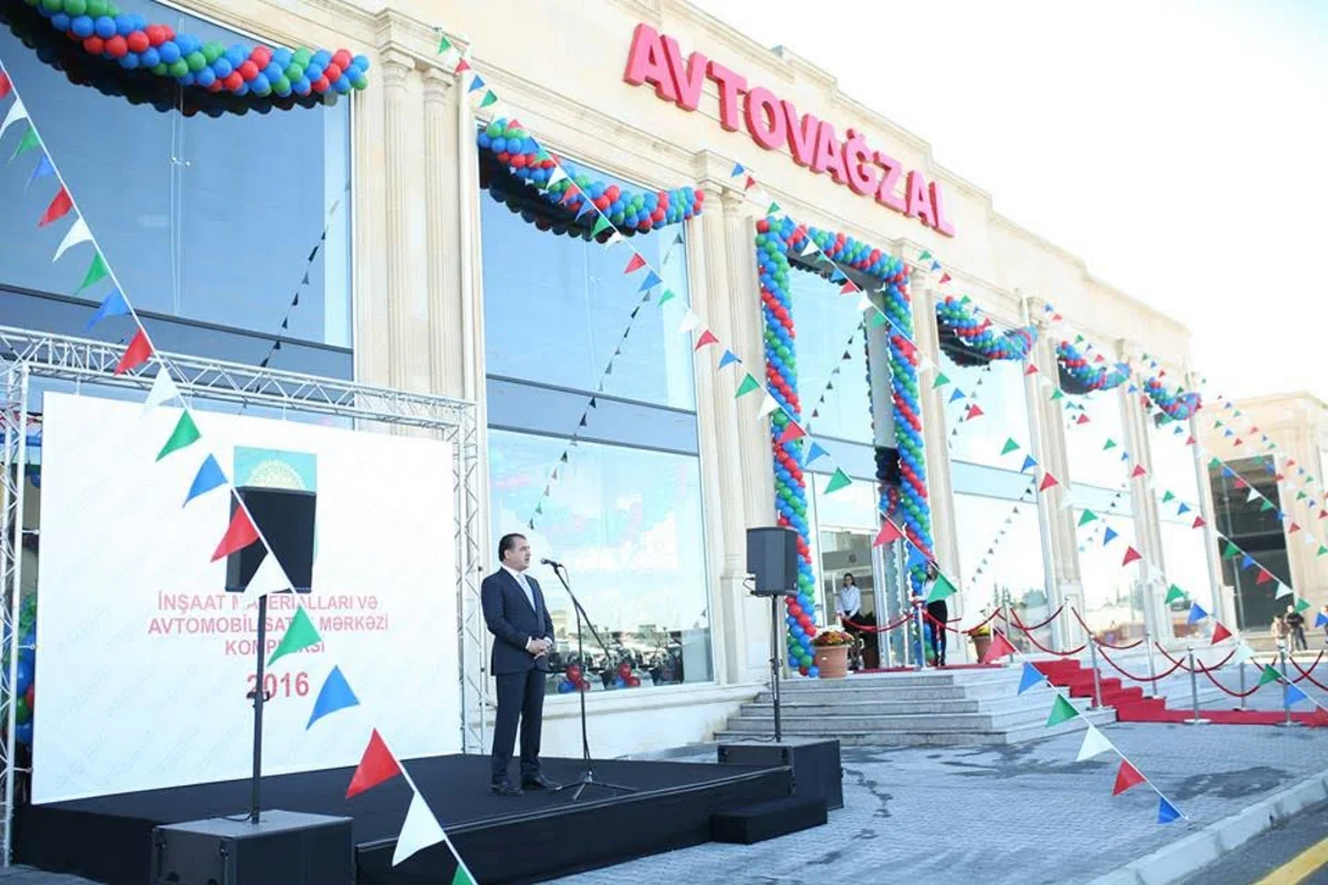 Gəncədə yeni avtovağzal kompleksi açılıb