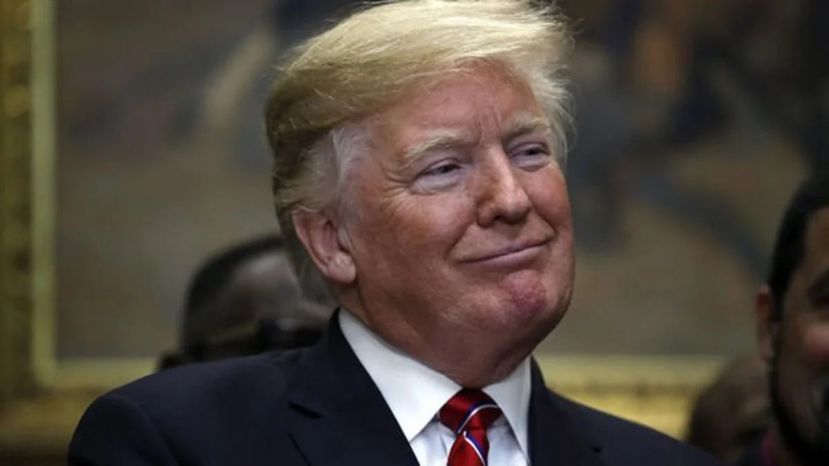 Donald Tramp: FED, ağıllı ol və faizi endir