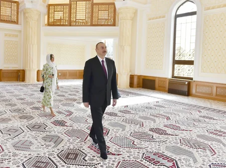 Prezident İlham Əliyev Hacı Cavad məscidinin yeni binasının açılışında iştirak edib - YENİLƏNİB