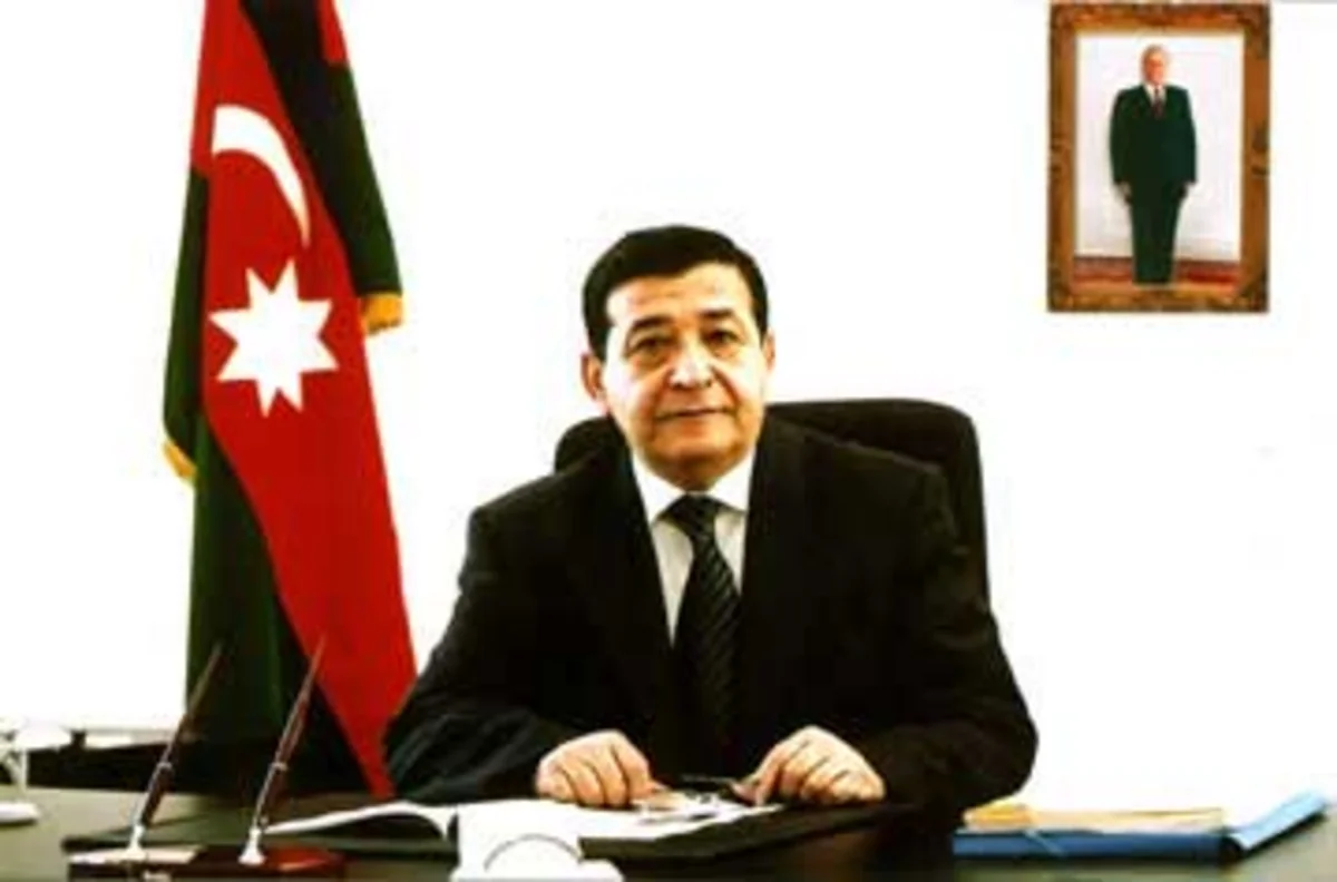 Əli Qaraxanov “Şöhrət” ordeni ilə təltif edilib