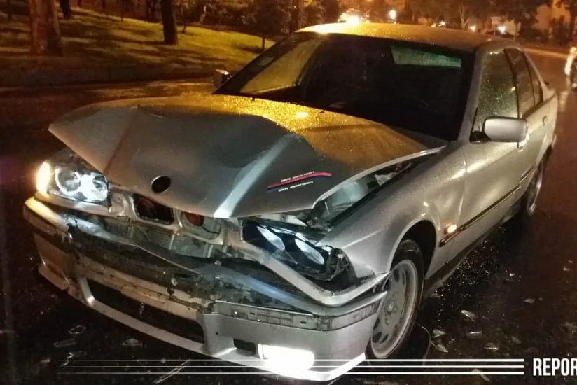 В Баку столкнулись два автомобиля BMW