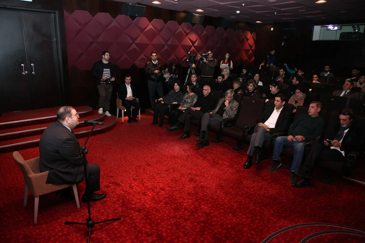 Bizim kino günləri çərçivəsində “Yarımçıq xatirələr” filmi nümayiş etdirilib