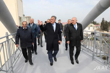 Azərbaycanda daha iki yerüstü piyada keçidi istifadəyə verilib