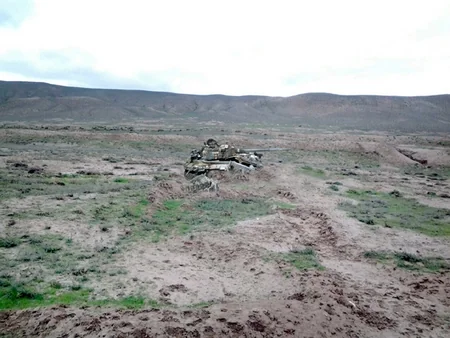 Armored vehicles battle shooting exercises started in frontline zone