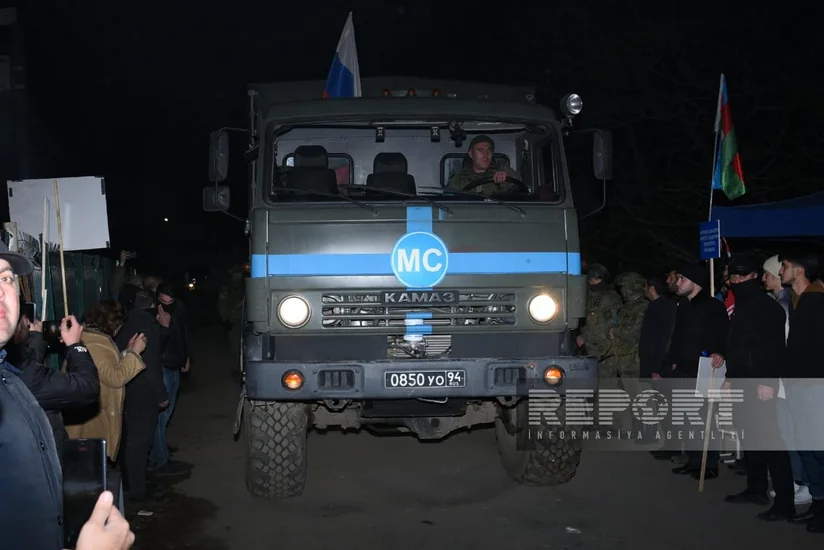 На дороге Шуша-Ханкенди в очередной раз созданы условия для движения автомобилей миротворцев