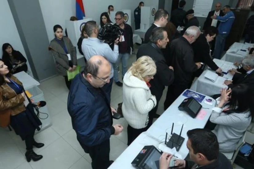 KİV: Ermənistanda parlament seçkilərindən sonra məmurlar kütləvi şəkildə işdən çıxarılacaqlar