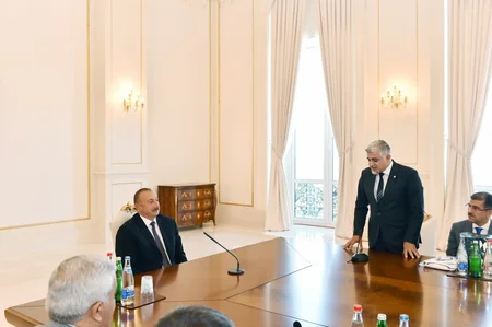 Prezident İlham Əliyev “Qarabağ” klubunun heyətini qəbul edib - ƏLAVƏ OLUNUB