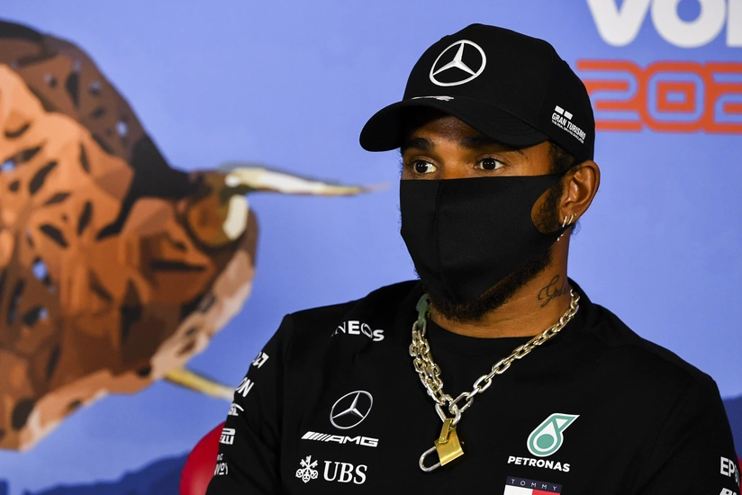 Lewis Hamilton tests positive for coronavirus