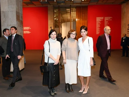 First Vice-President Mehriban Aliyeva viewed 8th Moscow International Biennale of Contemporary Art