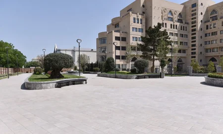 Azərbaycan Prezidenti Yasamal rayonunda salınan yeni parkda yaradılan şəraitlə tanış olub