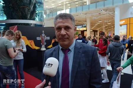 Avropa Liqasının Bakıda keçiriləcək final matçının səfirləri Moskvada azarkeşlərlə görüşüblər - YENİLƏNİB