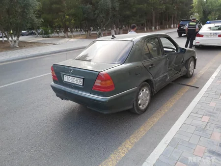 Sumqayıtda iki avtomobil toqquşub - FOTO