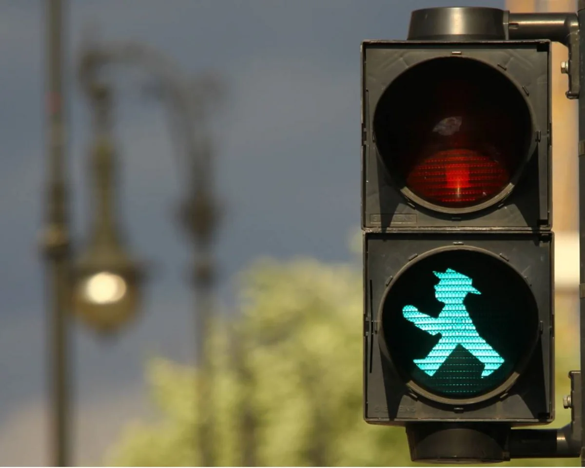 Paytaxtda 7 yaşlı uşağı avtomobil vurub