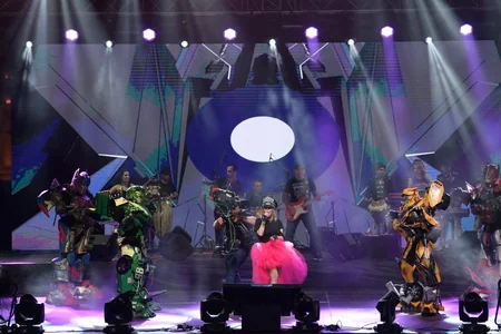 Heydər Əliyev Mərkəzinin parkında Xalq artisti Aygün Kazımovanın konserti olub