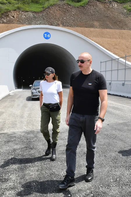 Azerbaijan's President, First Lady view progress of work at 66th-81st kilometer section of Ahmadbayli-Fuzuli-Shusha highway