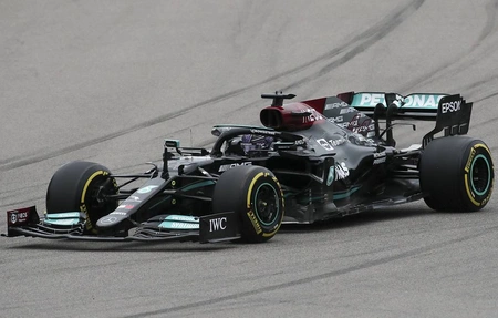 Konstruktorlar Kuboku: Mercedes Bakıdakı yarışdan sonra ikinci pilləyə yüksəlib