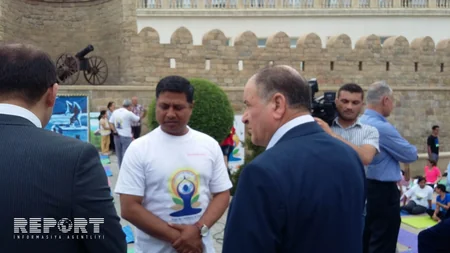Bakıda Beynəlxalq Yoqa Günü qeyd olunub - FOTO