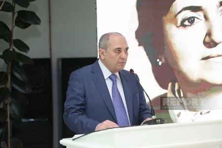 YAP-ın Mərkəzi Aparatı Zərifə Əliyevanın 100 illik yubileyinə həsr edilmiş tədbir keçirib - YENİLƏNİB