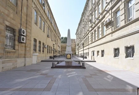 President Aliyev visits monument to Azerbaijan Democratic Republic