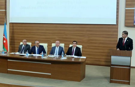 Səlim Müslümov DSMF-nin vəzifəli şəxslərini cəzalandırıb