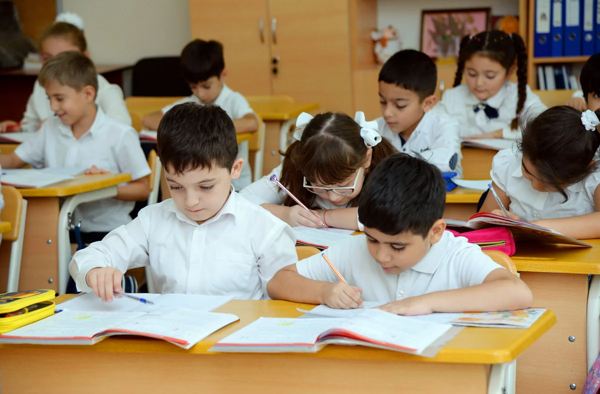 DİM: İbtidai sinif müəllimləri həm keçən il, həm də bu il imtahanlarda köçürməyə şərait yaradıblar
