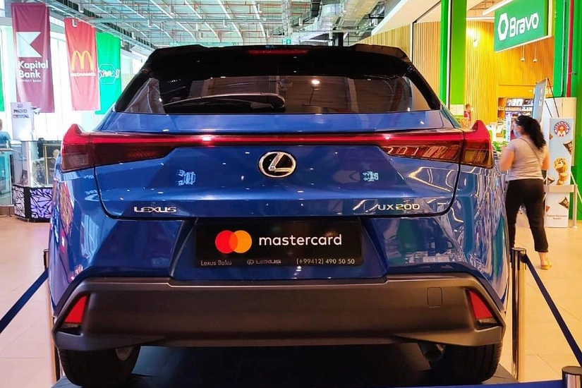 Bravoda Mastercardla ödə, yeni Lexusla get - FOTO