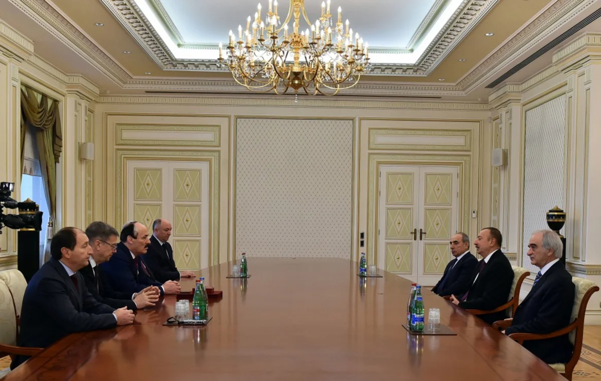 Azərbaycan Prezidenti: Vladimir Putinlə fikir mübadiləsi apardıq və əlaqələrin inkişafından məmnunluğumuzu bildirdik - YENİLƏNİB