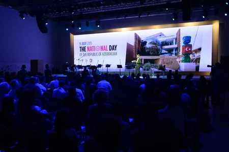 Heydər Əliyev Fondu “Milan Expo 2015”də Azərbaycan “Milli gün”ü çərçivəsində konsert proqramı təşkil edib