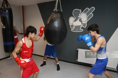 Türkan qəsəbəsində idman zalının açılışı olub