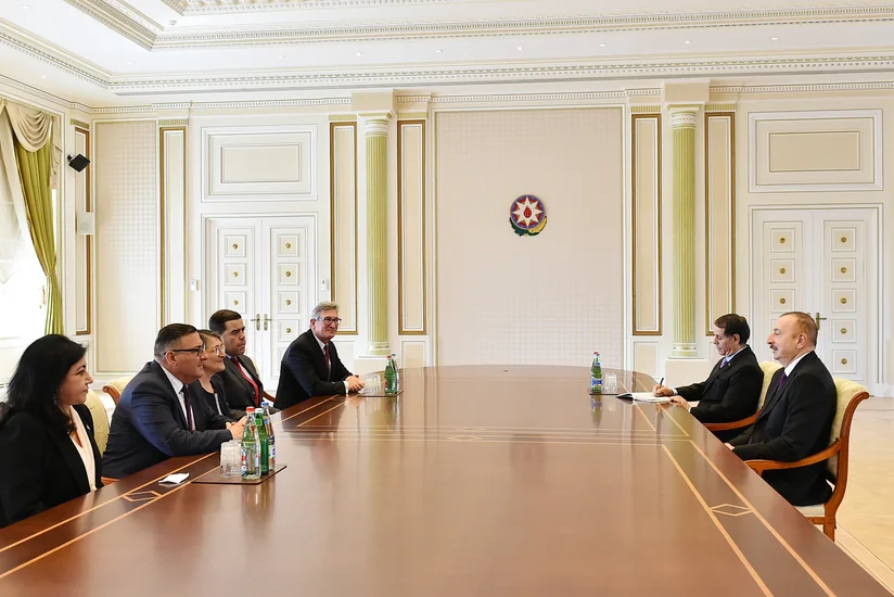 President Ilham Aliyev receives delegation of Australian parliamentarians