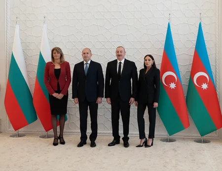 Radev: Bolqarıstan və Azərbaycan strateji üstünlüklərdən istifadə etməyə çalışır
